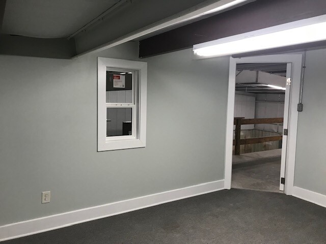 More Photos Of 4911 Bridges St, Morehead City Flex For Lease