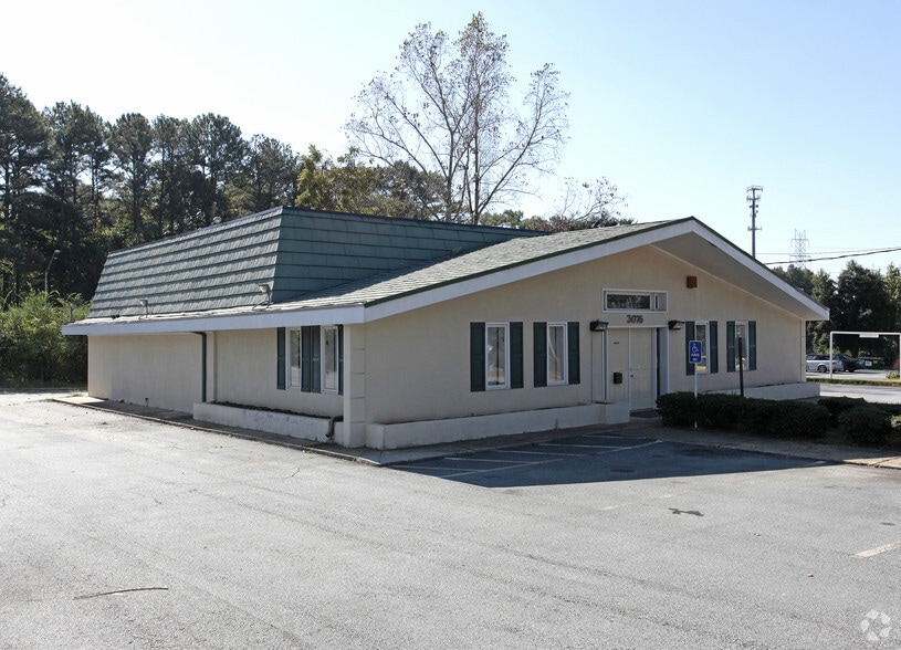Primary Photo Of 3076 Campbellton Rd SW, Atlanta Medical For Lease