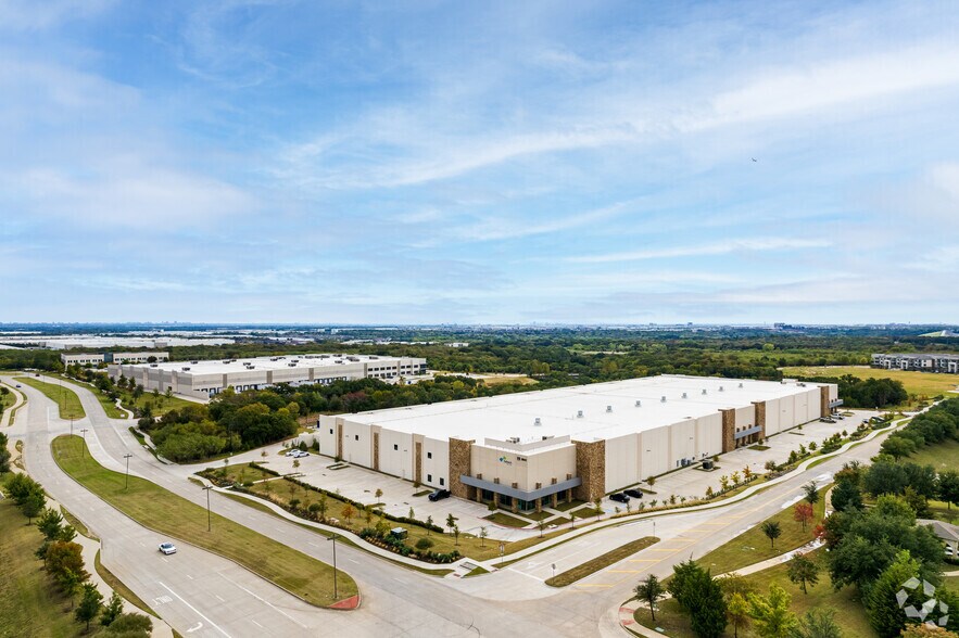 More Photos Of 1901 Lakeside Pky, Flower Mound Warehouse For Lease