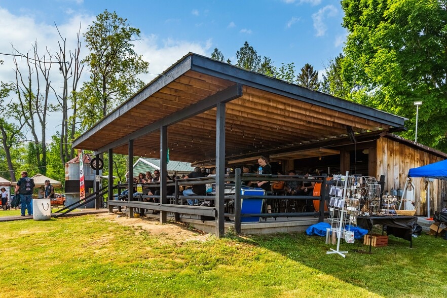 More Photos Of 1459 State Route 93, Berwick Bar For Sale