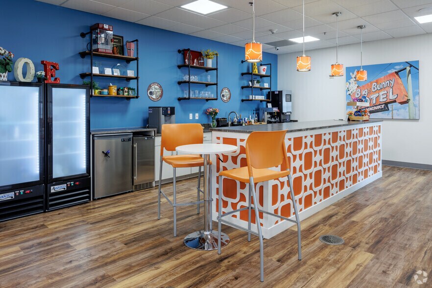 More Photos Of 355 S Teller St, Lakewood Coworking Space