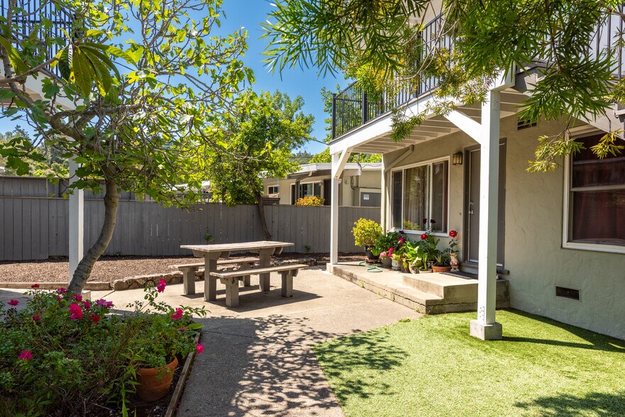 More Photos Of 45 Woodland Ave, San Rafael Apartments For Sale