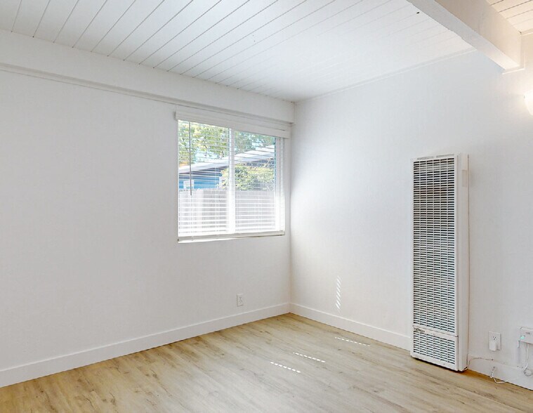 More Photos Of 390-406 Woodland Ave, San Rafael Apartments For Sale