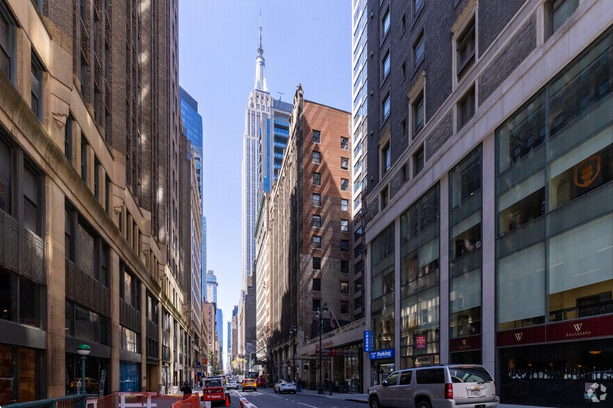 More Photos Of 33 E 33rd St, New York Office For Sale