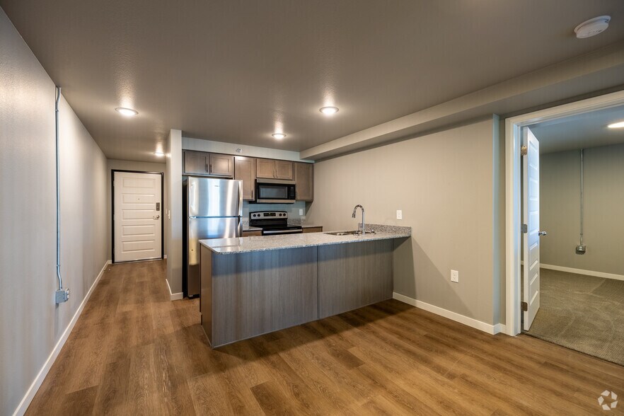 More Photos Of 1525 W Havens Ave, Mitchell Apartments For Lease