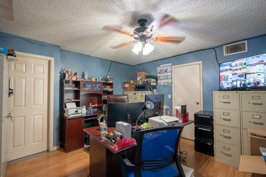 More Photos Of 9515 Folsom Blvd, Sacramento Hotel For Sale