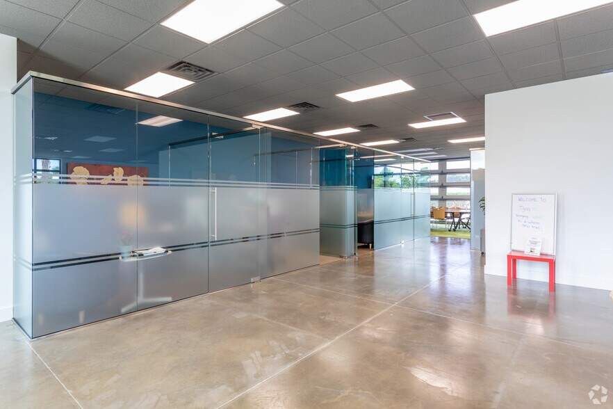 More Photos Of 15900 Old US Highway 41, Naples Unknown For Lease