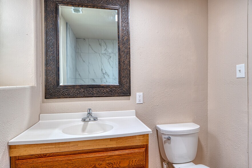 More Photos Of 720-724 School St, Espanola Apartments For Sale