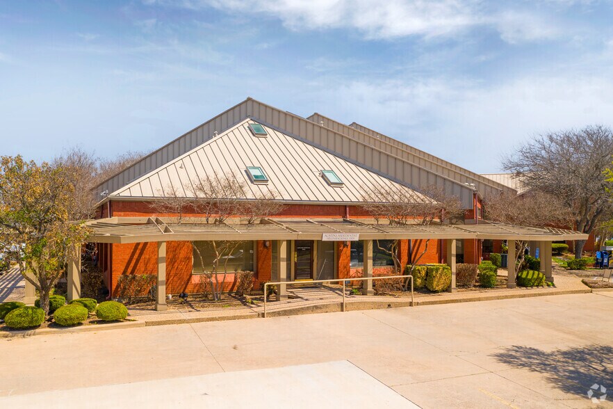 More Photos Of 11615 Angus Rd, Austin Office For Lease