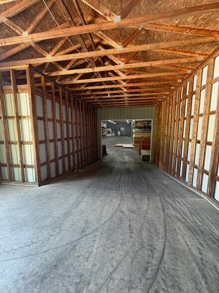 More Photos Of 4388 Gibsonia Rd, Gibsonia Warehouse For Lease