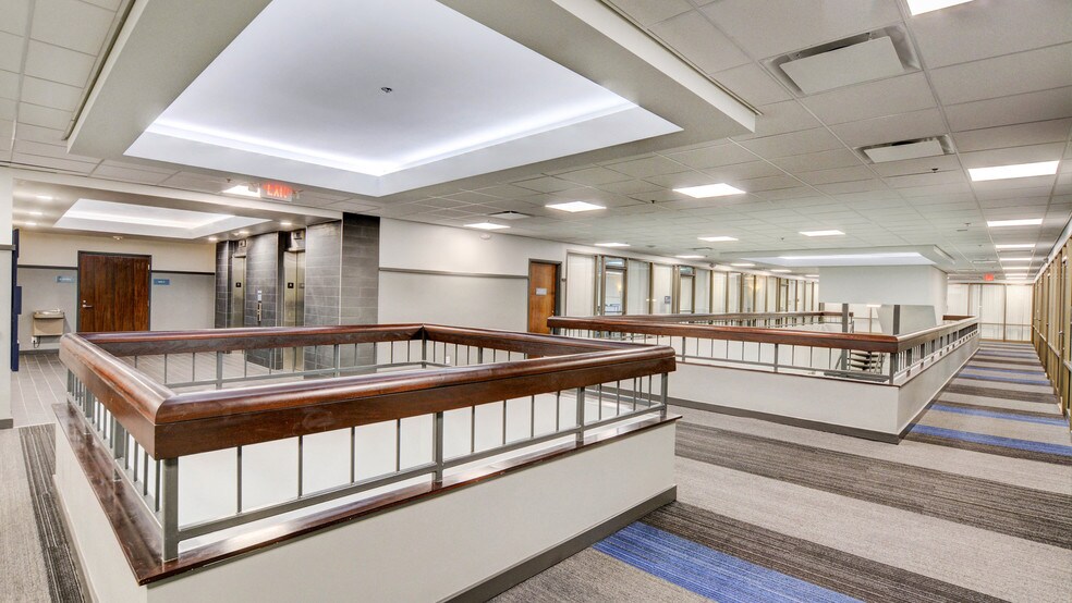 More Photos Of 4045 Spencer St, Las Vegas Office For Lease