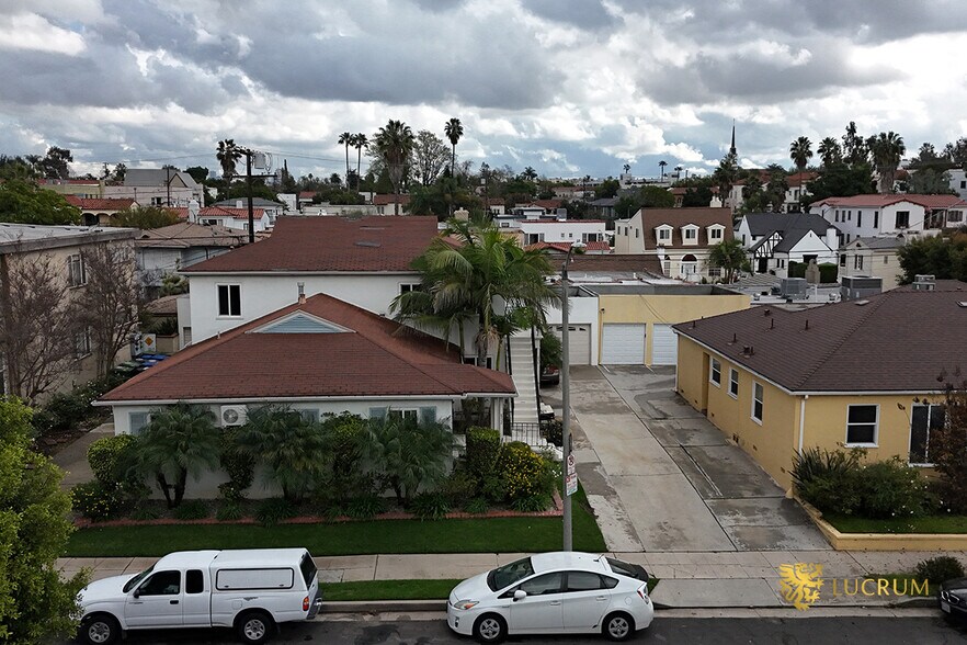 More Photos Of 854 Alandele Ave, Los Angeles Apartments For Sale