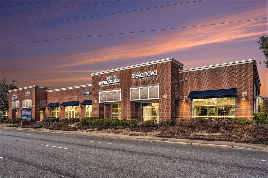 More Photos Of 2048 Sam Rittenburg Blvd, Charleston General Retail For Lease