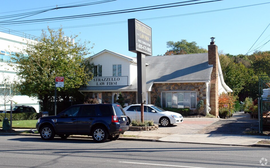 More Photos Of 2059 Richmond Ave, Staten Island Office For Lease