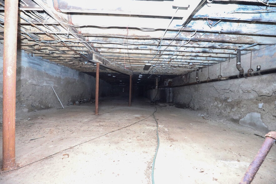 More Photos Of 350 Broadway, Kingston Storefront Retail Office For Sale