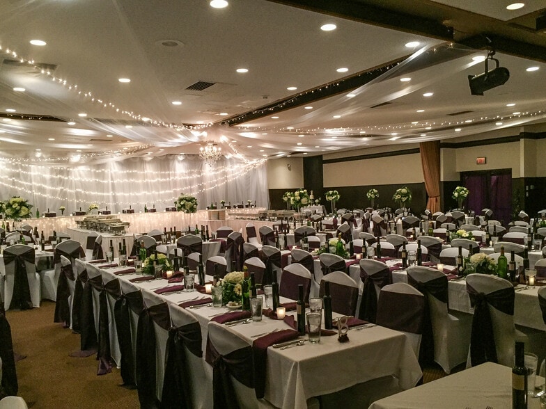 More Photos Of 4210 12th St NW, Canton Restaurant For Sale