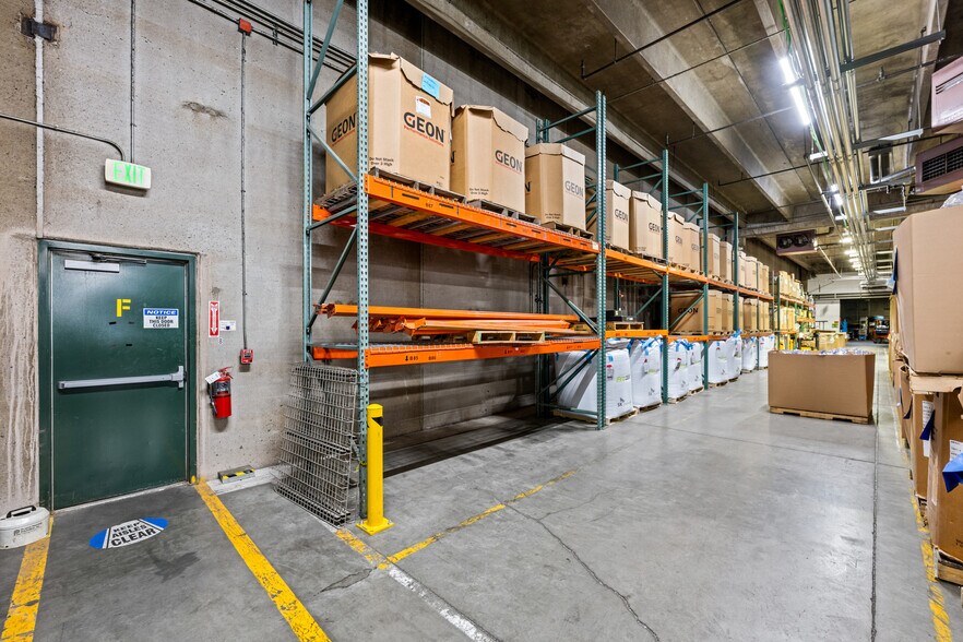 More Photos Of 5861 N Tennyson St, Arvada Warehouse For Sale