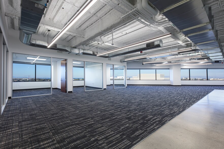 More Photos Of 1400 Fashion Island Blvd, San Mateo Research And Development For Lease