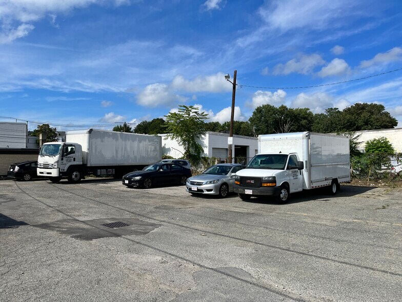 More Photos Of 210 Felton St, Waltham Land For Lease