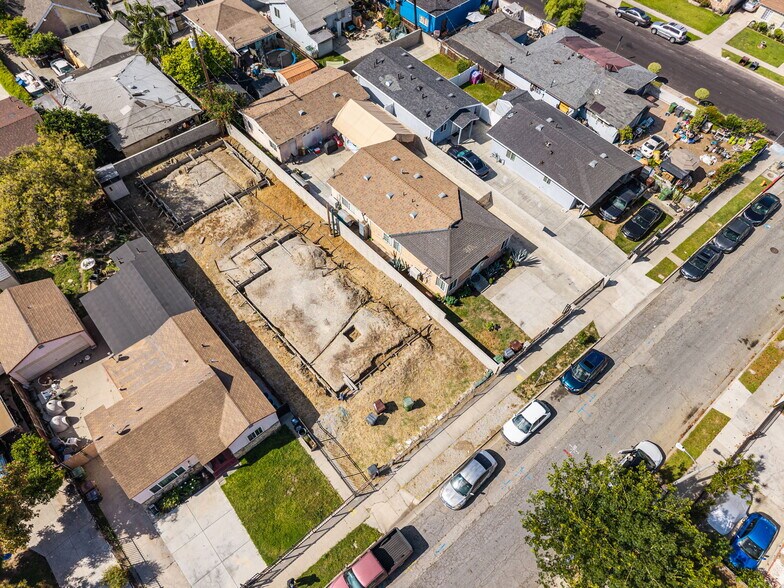 More Photos Of 1114 E Glencoe St, Compton Land For Sale