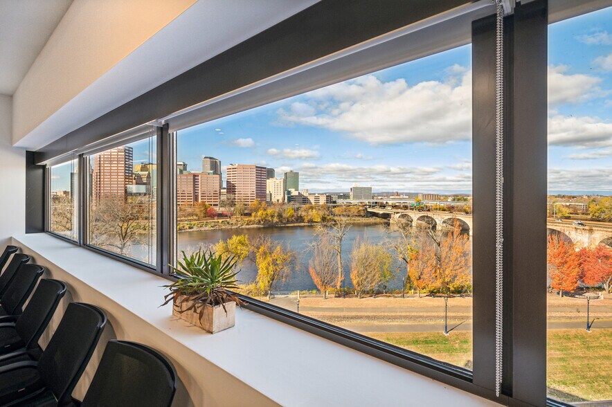 More Photos Of 101 E River Dr, East Hartford Office For Lease