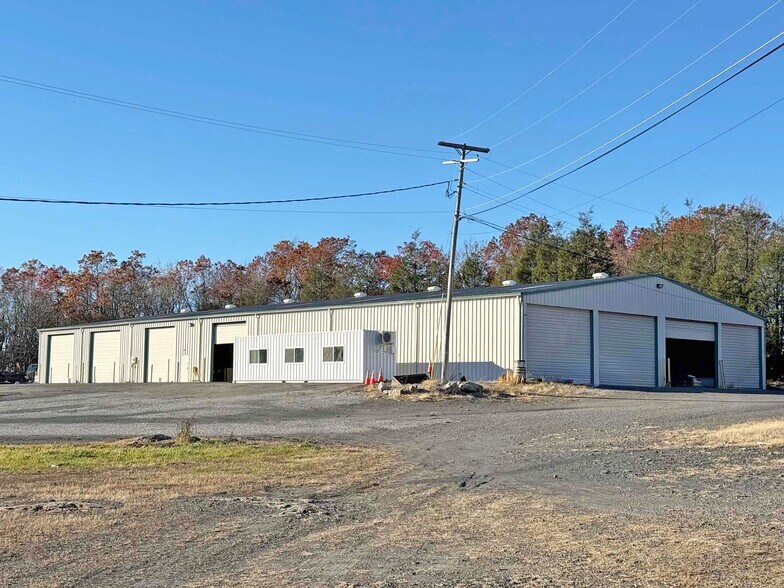 Primary Photo Of 1 Carnival St, Pardeesville Warehouse For Lease