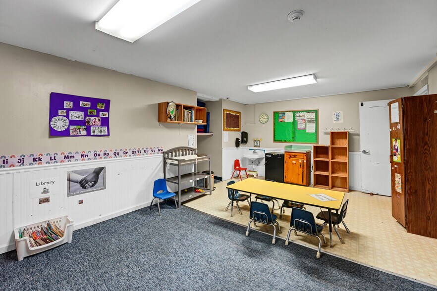 More Photos Of 7828 S Northshore Dr, Knoxville Schools For Sale
