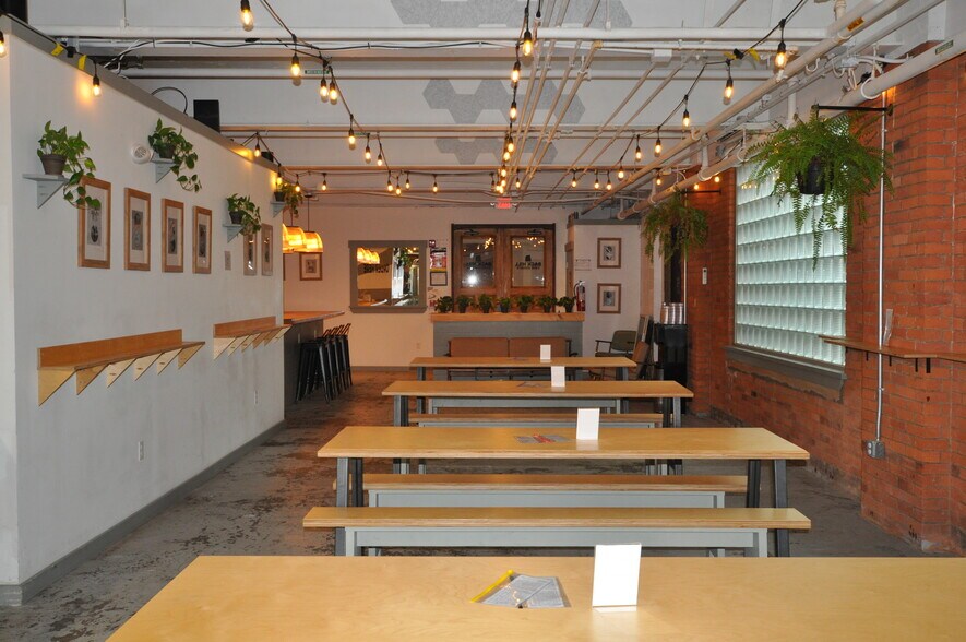 More Photos Of 73 Pickering Rd, Rochester Coworking Space