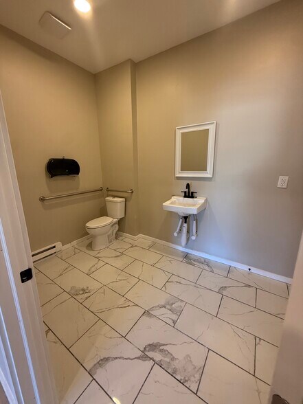 More Photos Of 44 Main St, Dallas Storefront Retail Residential For Sale