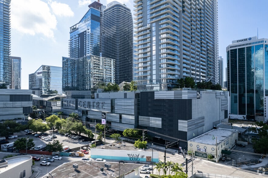 Primary Photo Of 78 SW 7th St, Miami Office For Lease