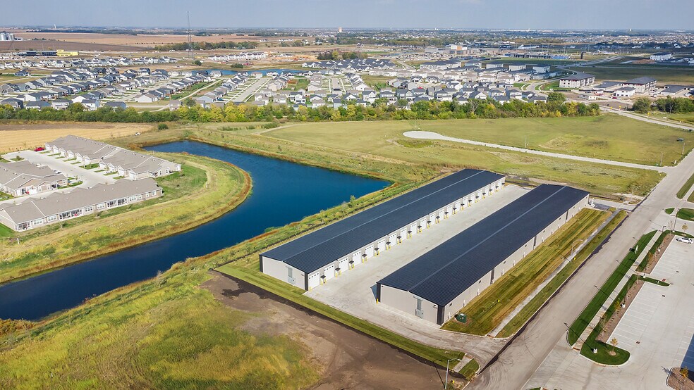 More Photos Of 1585 NW Gettysburg Ln, Waukee Flex For Sale