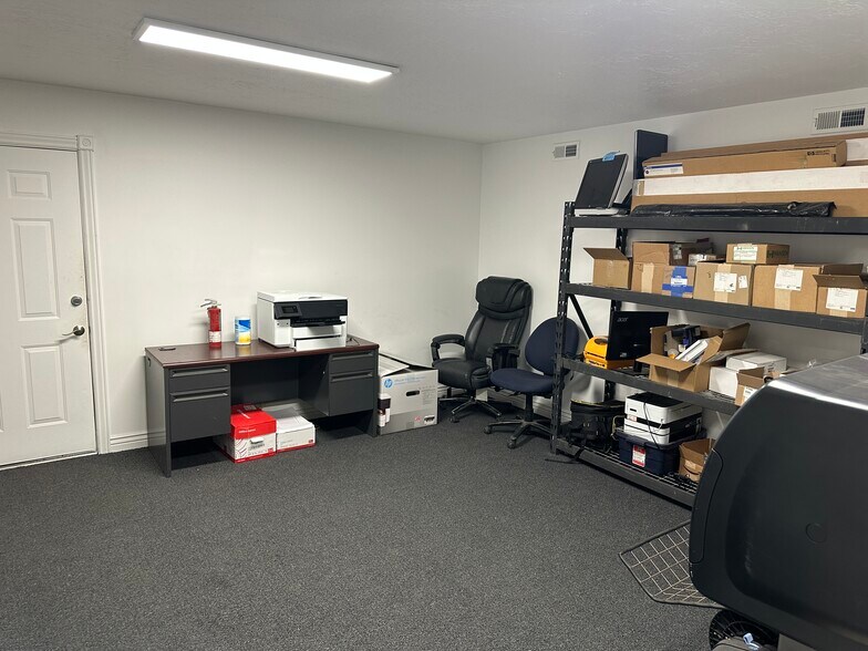 More Photos Of 30 Cutler Dr, North Salt Lake Light Distribution For Sale