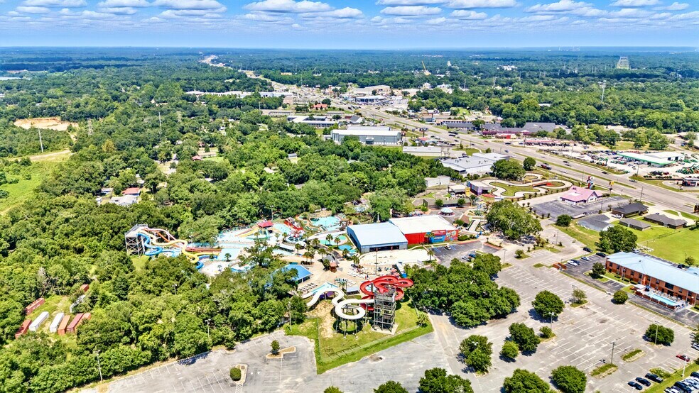 More Photos Of 6709 Pensacola Blvd, Pensacola Amusement Park For Sale