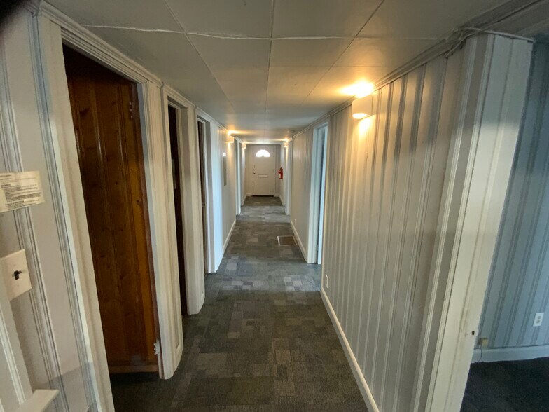 More Photos Of 801 Erwin Rd, Dunn Office For Sale