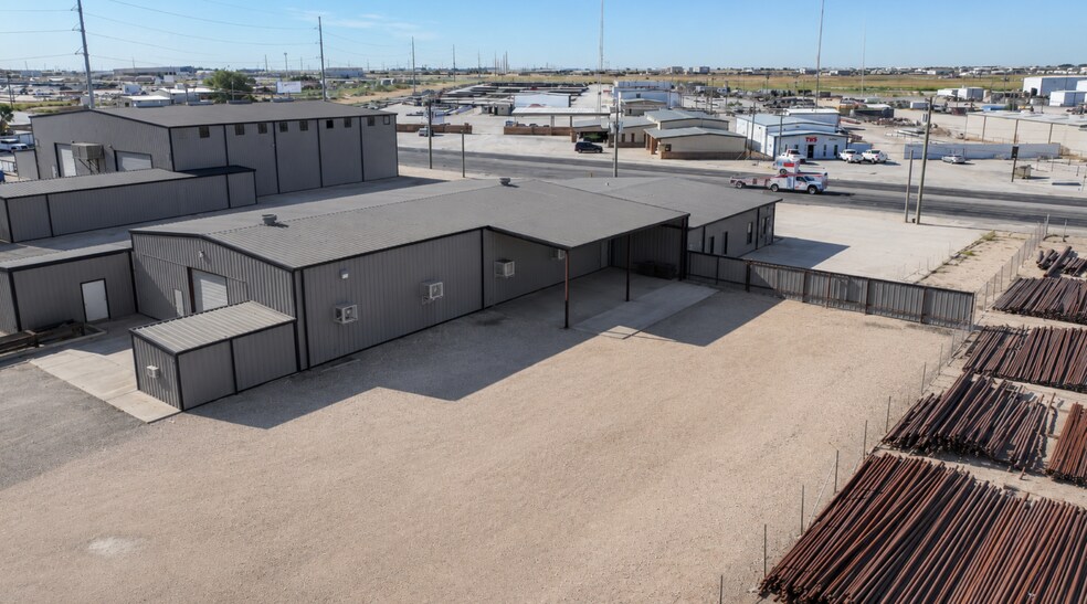 More Photos Of 3611 E State Highway 158, Midland Unknown For Lease