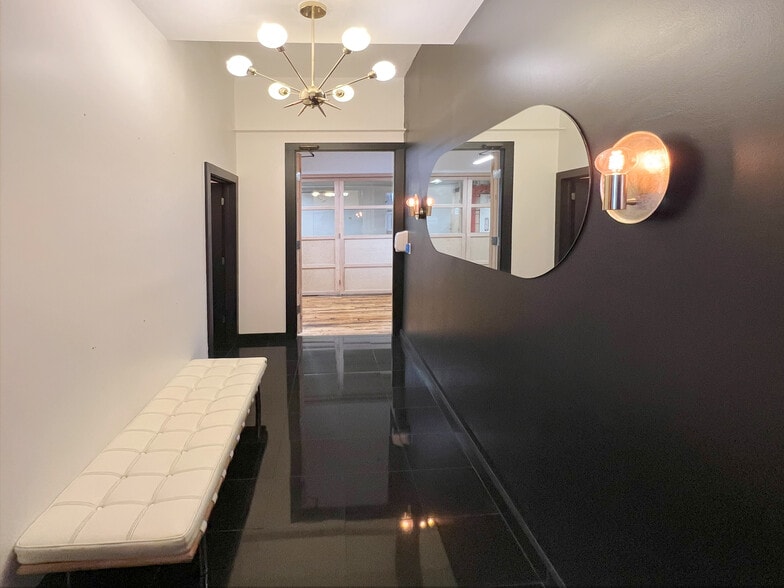 More Photos Of 284-300 Meserole St, Brooklyn Warehouse For Lease