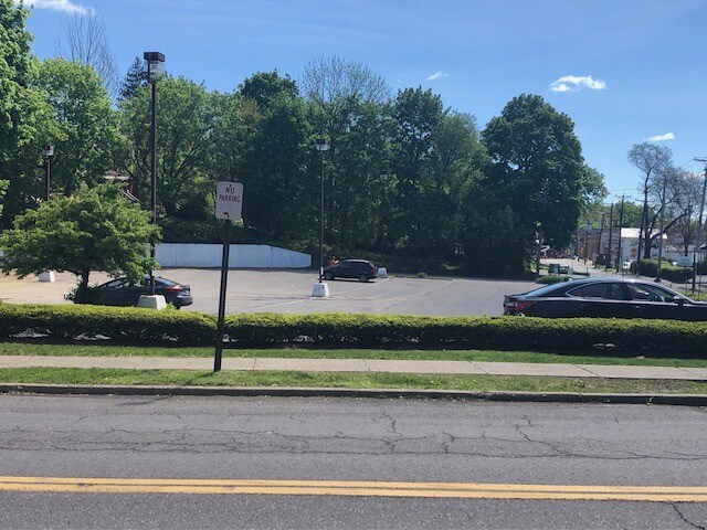 More Photos Of 368 Broadway, Kingston Office Residential For Sale