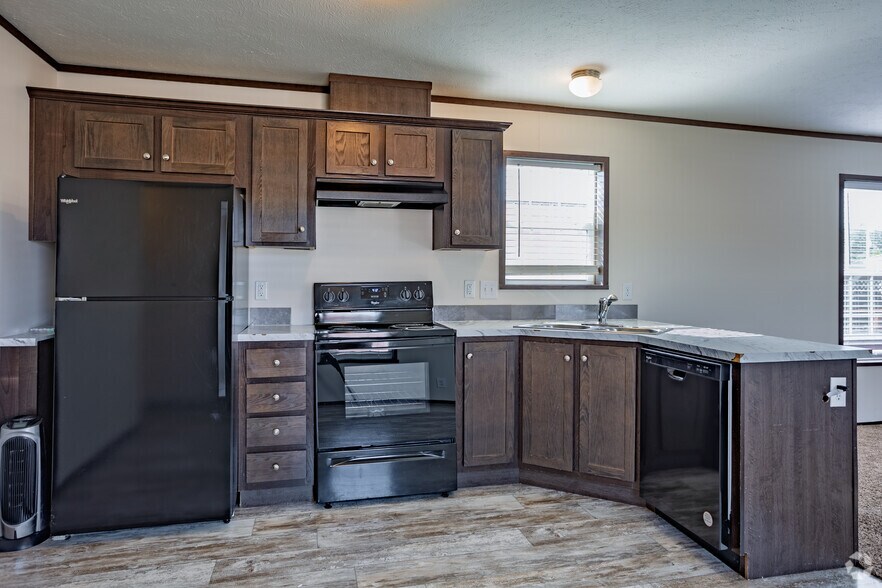 More Photos Of 2600 University Ave, Williston Manufactured Housing Mobile Home Park For Sale