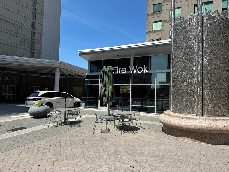 More Photos Of 442 Fayetteville St, Raleigh Freestanding For Lease