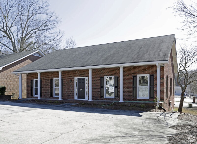 Primary Photo Of 370 W Stonewall Ave, Fayetteville Office For Sale