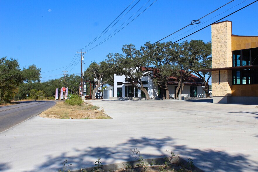 More Photos Of 15210 Fitzhugh Rd, Austin Unknown For Lease