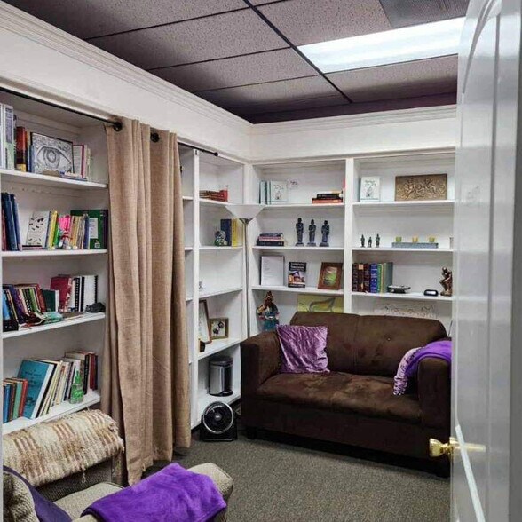 More Photos Of 23171-23173 La Cadena Dr, Laguna Hills Medical For Lease