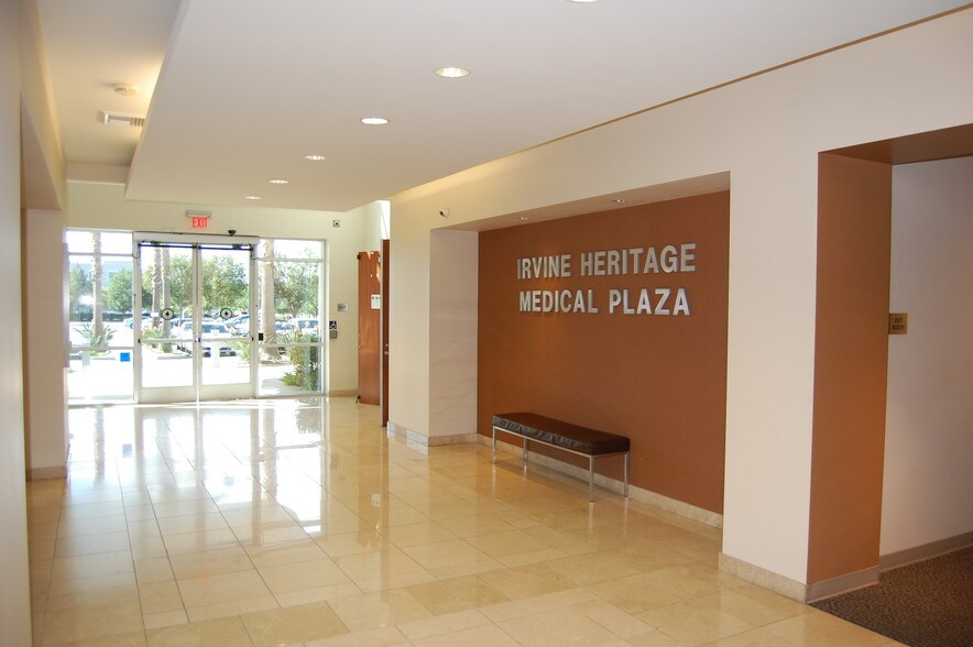 More Photos Of 18 Endeavor, Irvine Medical For Lease