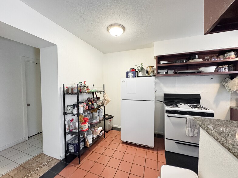 More Photos Of 2708-2712 Oakcliff St, Houston Apartments For Sale