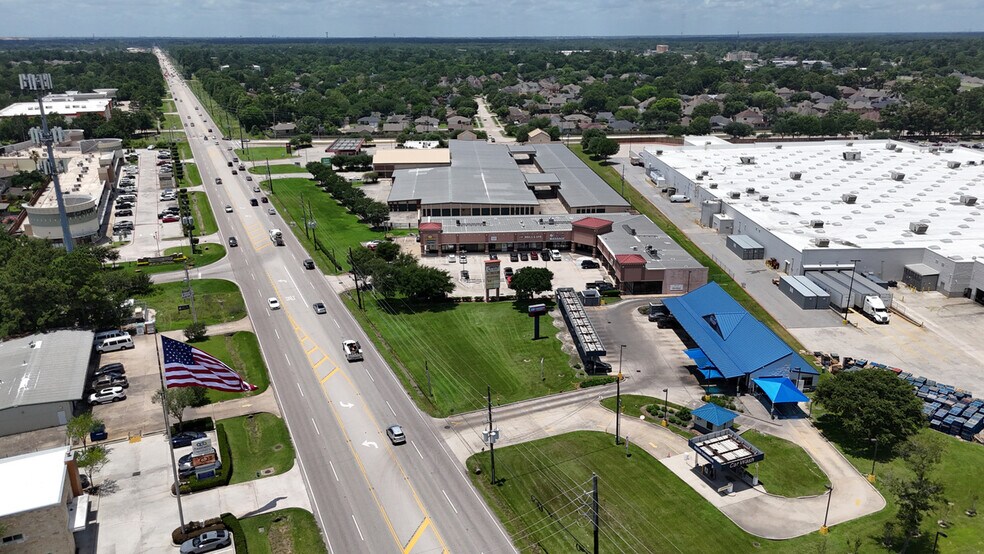 More Photos Of 6725 Atascocita Rd, Humble Unknown For Lease
