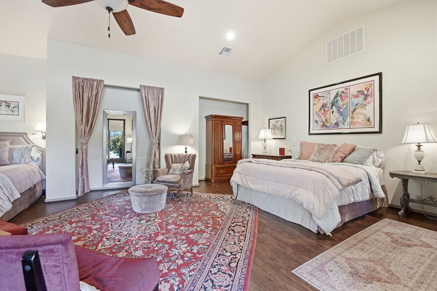 More Photos Of 21645 Parrotts Ferry Rd, Sonora Specialty For Sale