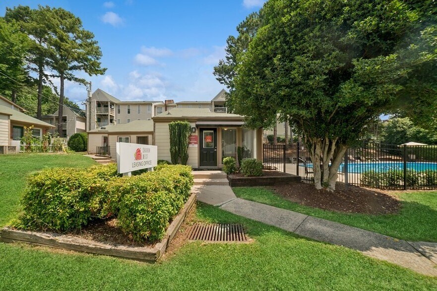 More Photos Of 1357 Sharon Rd W, Charlotte Apartments For Sale
