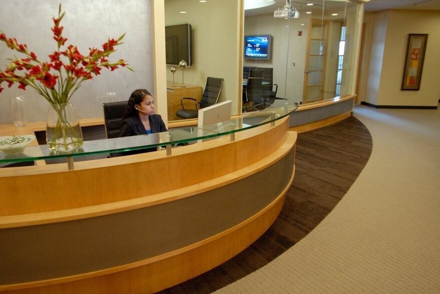 More Photos Of 6135 Park South Dr, Charlotte Office For Lease