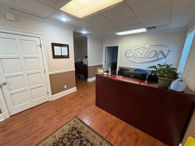 More Photos Of 1827 Powers Ferry Rd SE, Atlanta Office For Sale