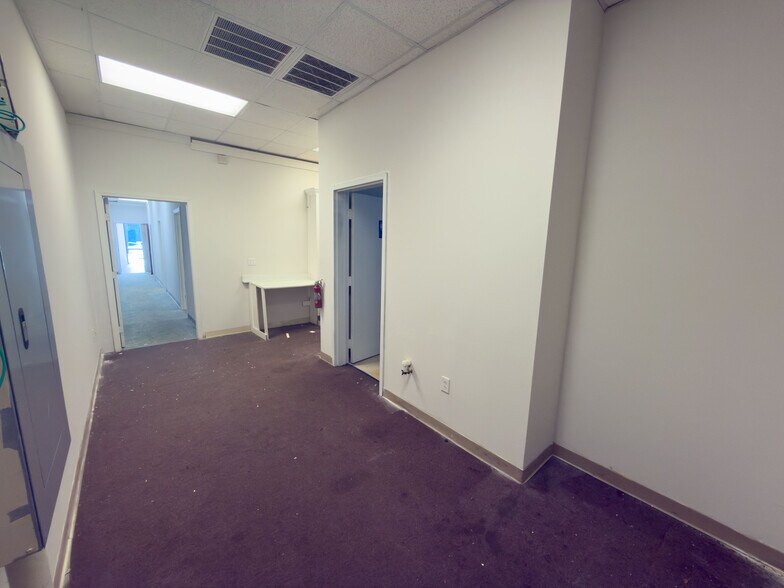 More Photos Of 888 Pleasant Hill Rd, Lawrenceville Unknown For Lease